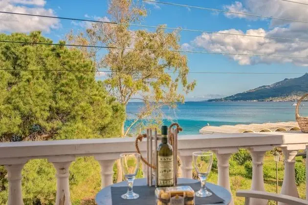 Premium Stüdyo, Deniz Manzaralı, Denize Sıfır