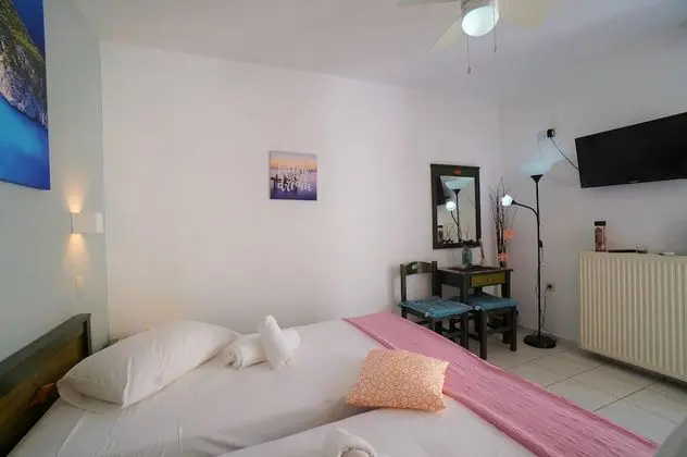 Romantic Stüdyo, 2 Tek Kişilik Yatak, Bahçe Manzaralı, Denize Sıfır