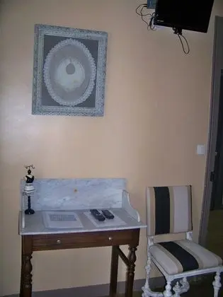 Superior Double Room (Caramel)