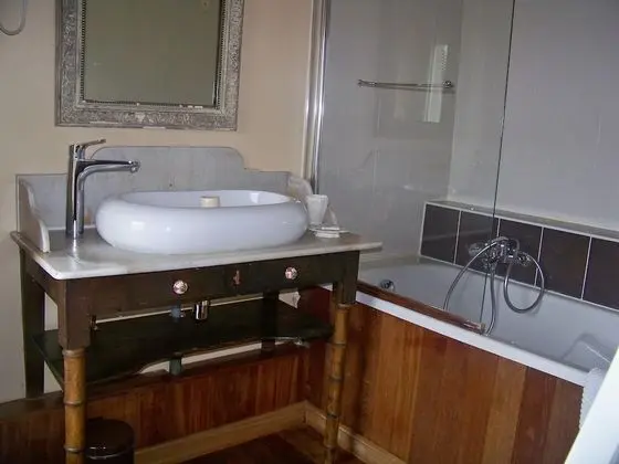 Superior Double Room (Caramel)