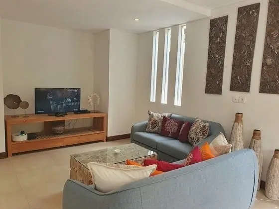 Family Villa (2 Bedrooms with Pool View)
