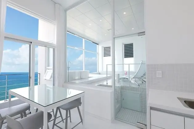 CASA Pool villa 301