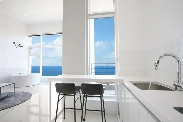 PLUS Pool villa 204