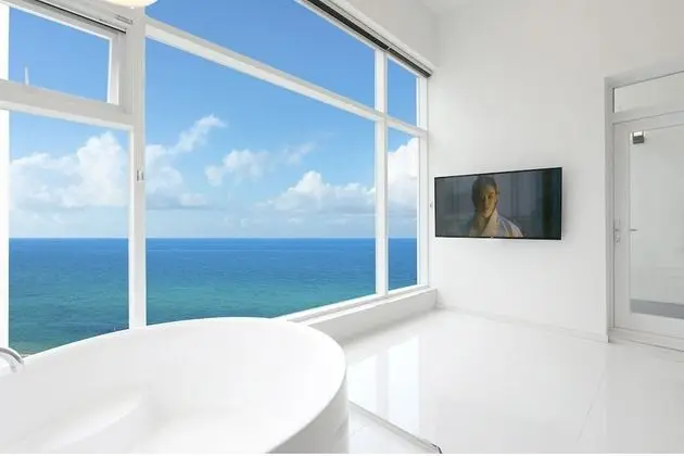 PLUS Pool villa 204