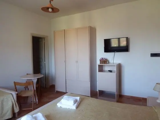 Basic Üç Kişilik Oda