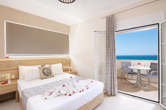 Deluxe Tek Büyük veya İki Ayrı Yataklı Oda