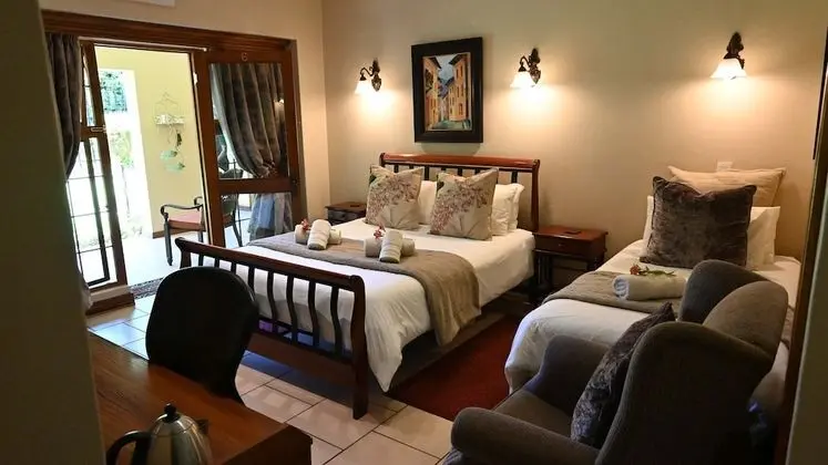 Deluxe Üç Kişilik Oda