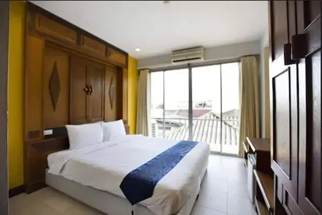 Deluxe Room (Main Building)