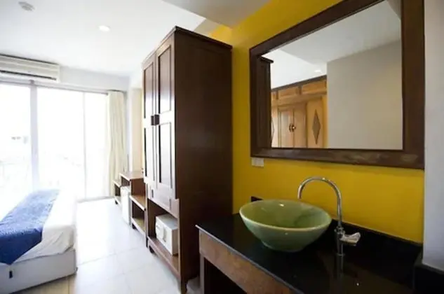Deluxe Room (Main Building)