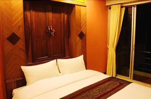Standard Room (Main Building)
