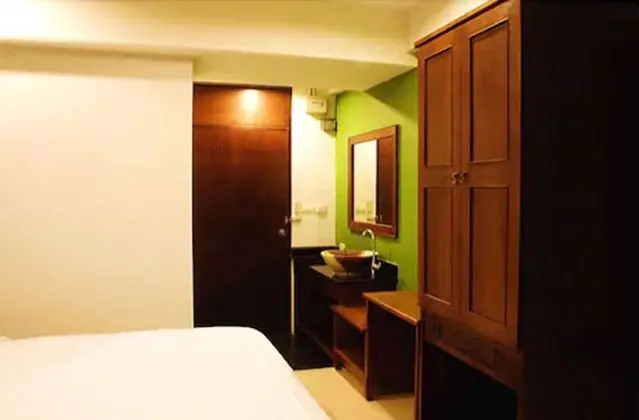 Standard Room (Main Building)