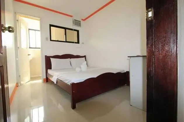 Basic Tek Büyük Yataklı Oda, 1 Çift Kişilik Yatak, Ortak Banyo
