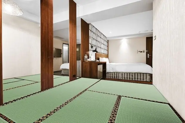 Premium Tek Büyük Yataklı Oda (Tatami Room)