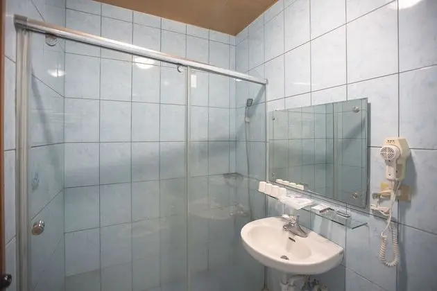 Standard Dört Kişilik Oda