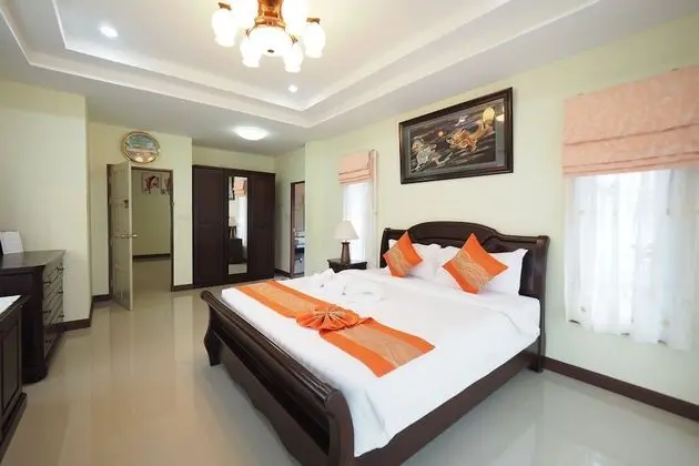 3-Bedrooms Private Pool Villa