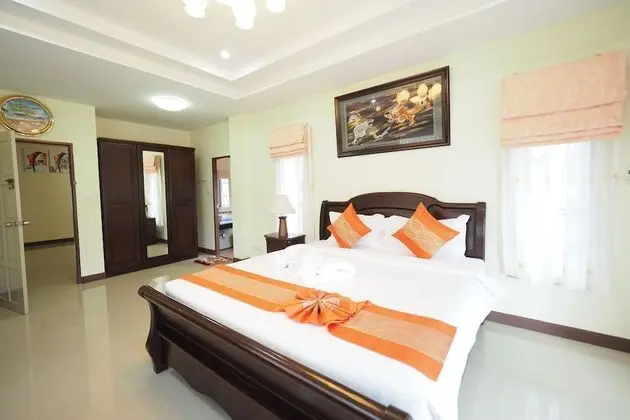 3-Bedrooms Private Pool Villa