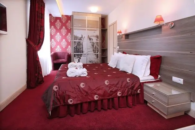 Luxury Tek Büyük Yataklı Oda, 1 Çift Kişilik Yatak ve Çekyat