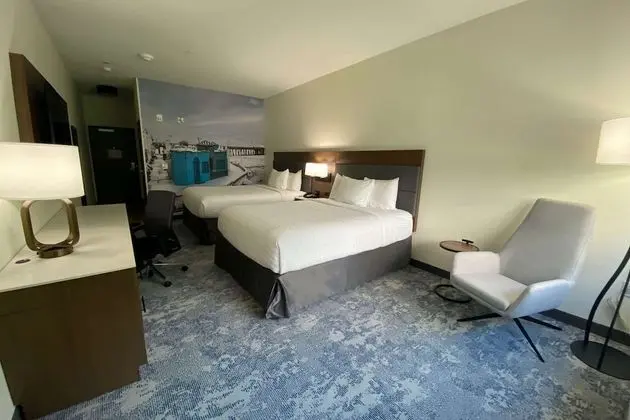 Suite, 2 Queen Beds, Accessible, Non-Smoking, Ocean View