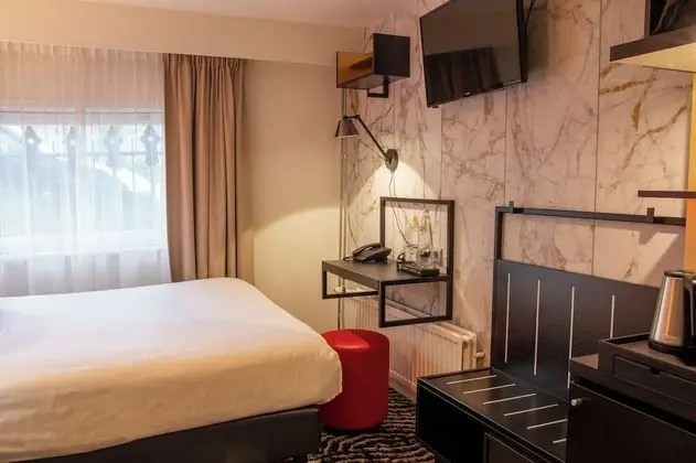 Cosy Souterrain Room