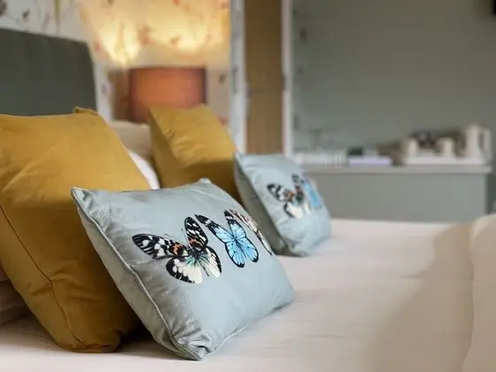 Superior Tek Büyük Yataklı Oda, Banyolu/Duşlu, Bahçe Manzaralı (Woodpecker)