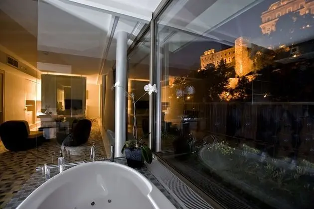 Panoramic Süit, Teras (Castle View)