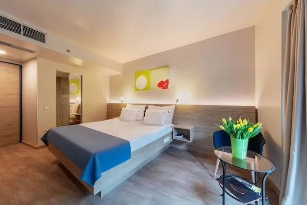 Standard Tek Büyük veya İki Ayrı Yataklı Oda