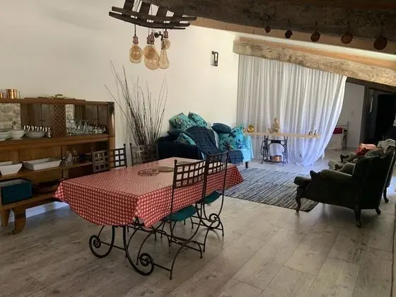 Traditional Stüdyo