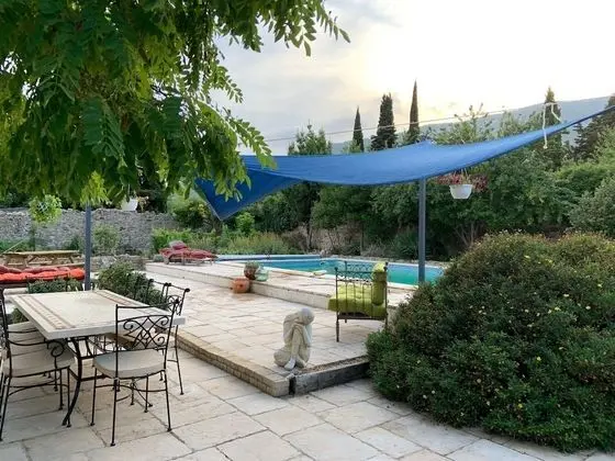 Traditional Stüdyo
