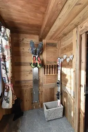 Junior Süit, Sauna