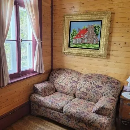 Oda, 1 Büyük (Queen) Boy Yatak ve Çekyat (La Bourgogne)