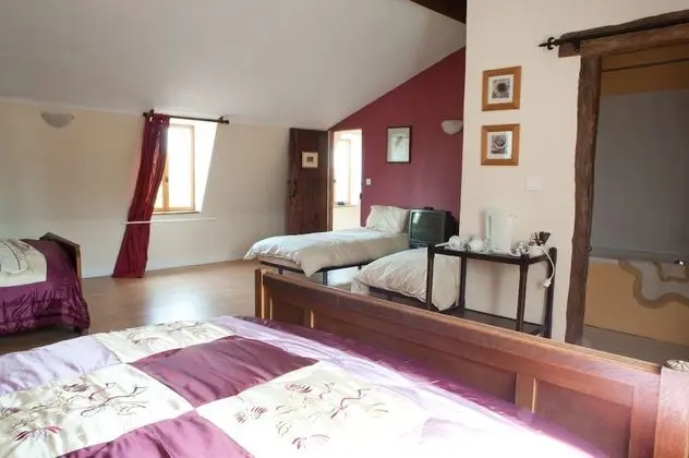 Family Oda, Birden Çok Yatak, Sigara İçilmez, Bahçe Manzaralı