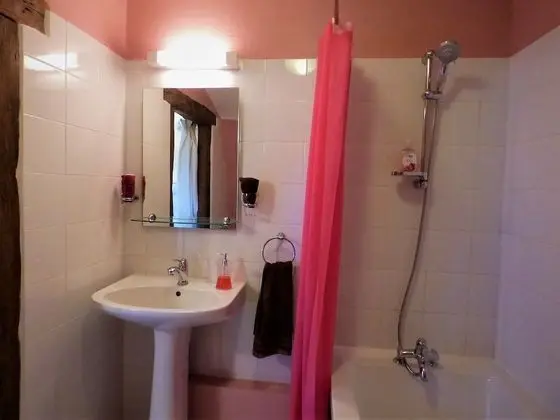 Family Oda, Birden Çok Yatak, Sigara İçilmez, Bahçe Manzaralı