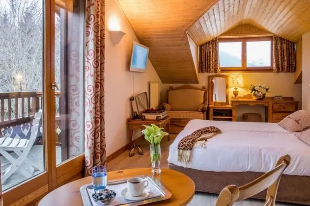 Comfort Tek Büyük Yataklı Oda, Bahçe Manzaralı