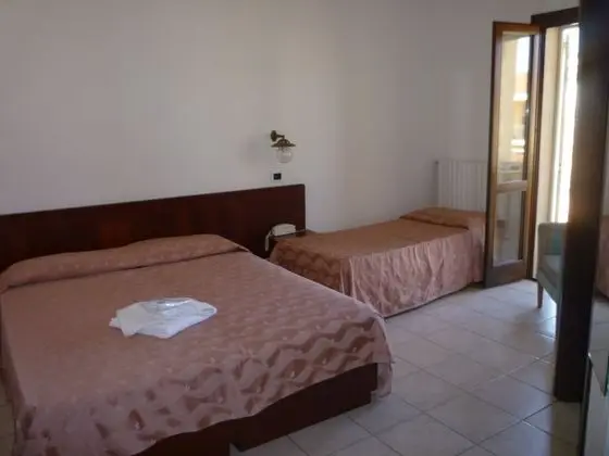 Classic Büyük Yataklı Tek Kişilik Oda, Özel Banyo, Kule
