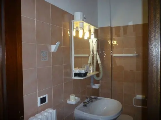 Classic Büyük Yataklı Tek Kişilik Oda, Özel Banyo, Kule