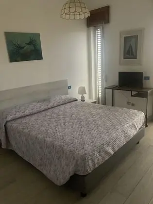 Economy Tek Büyük Yataklı Oda