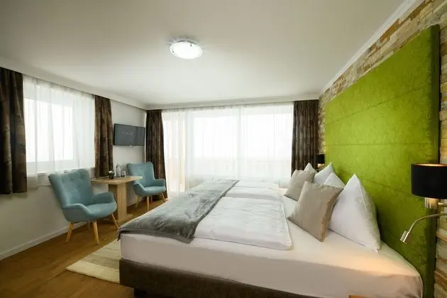 Tek Büyük Yataklı Oda, Engellilere Uygun, Dağ Manzaralı