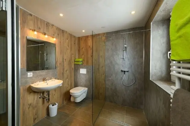 Tek Büyük Yataklı Oda, Engellilere Uygun, Dağ Manzaralı