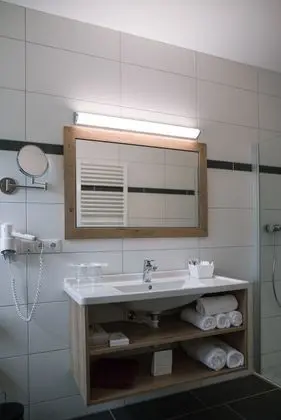 Standard Büyük Yataklı Tek Kişilik Oda