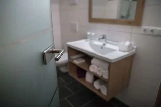 Standard Büyük Yataklı Tek Kişilik Oda