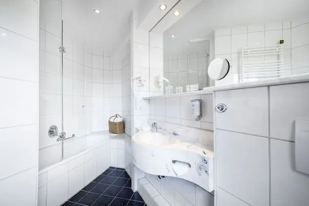 Superior Oda, Balkon