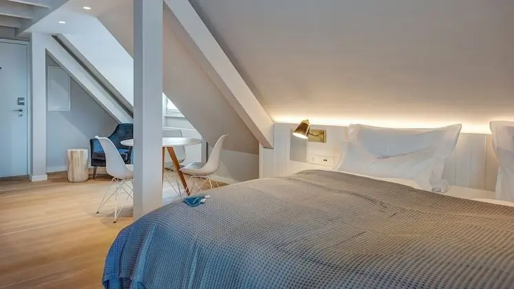 Luxury Tek Büyük Yataklı Oda, Banyolu/Duşlu