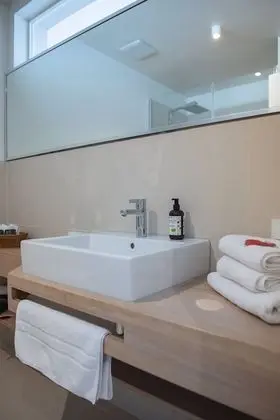 Süit, Banyolu/Duşlu (Suite)