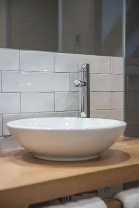 Süit, Banyolu/Duşlu (Suite)