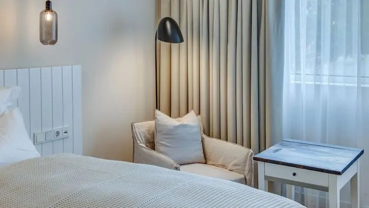 Tek Büyük Yataklı Oda, Engellilere Uygun, Banyolu/Duşlu