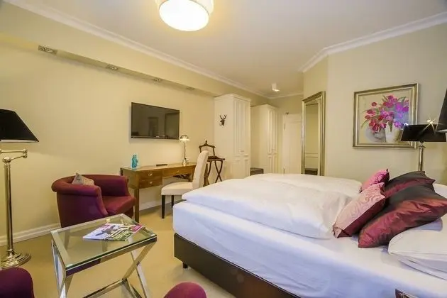 Comfort Tek Büyük Yataklı Oda