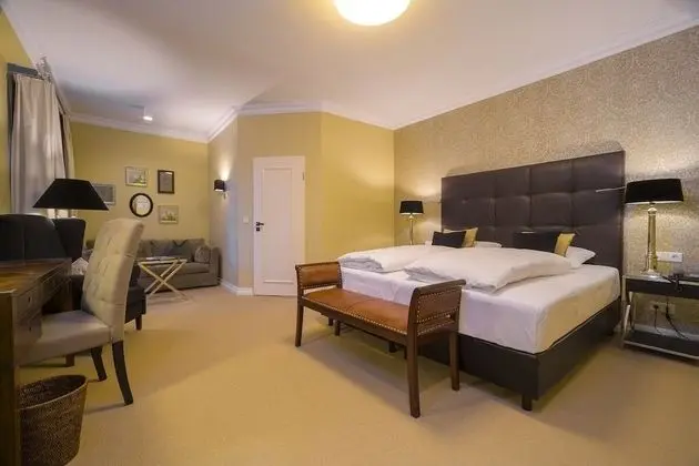 Comfort Tek Büyük Yataklı Oda