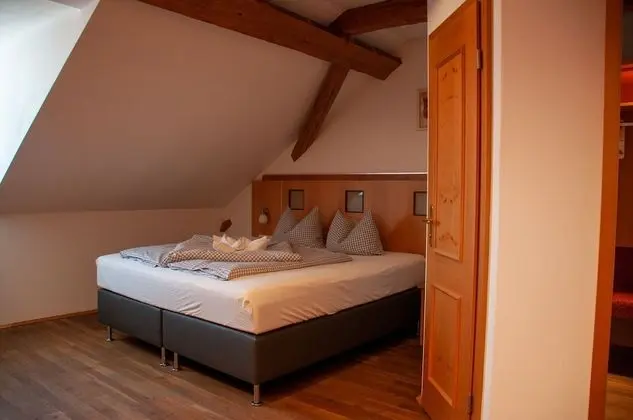 Comfort Büyük Yataklı Tek Kişilik Oda