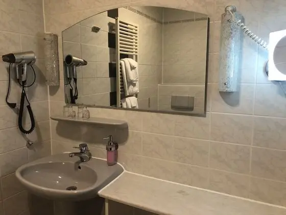 Standard Tek Büyük veya İki Ayrı Yataklı Oda, 1 Yatak Odası