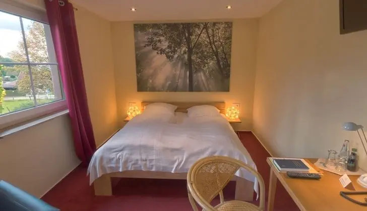 Comfort Tek Büyük Yataklı Oda